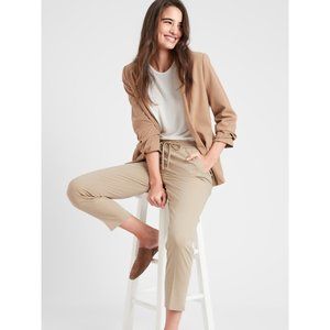 NWT Banana Republic Hayden Tie Waist Pants in Latte